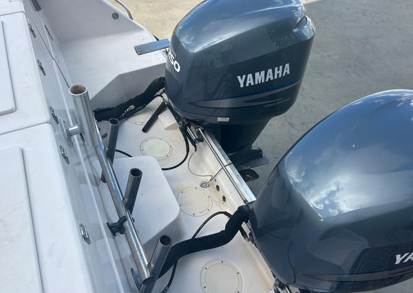 Grady-White Express 330 image