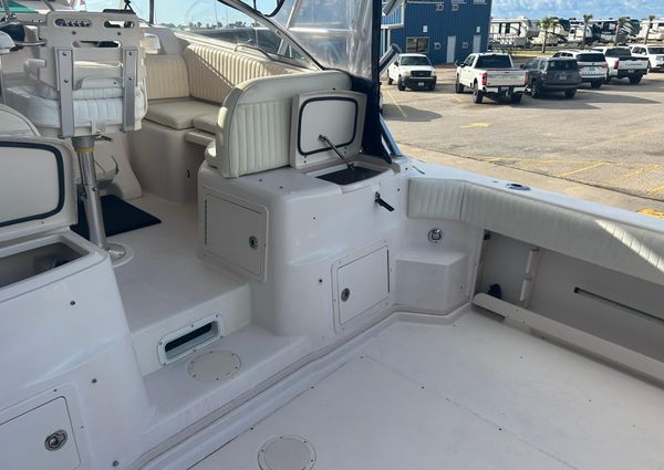 Grady-White Express 330 image