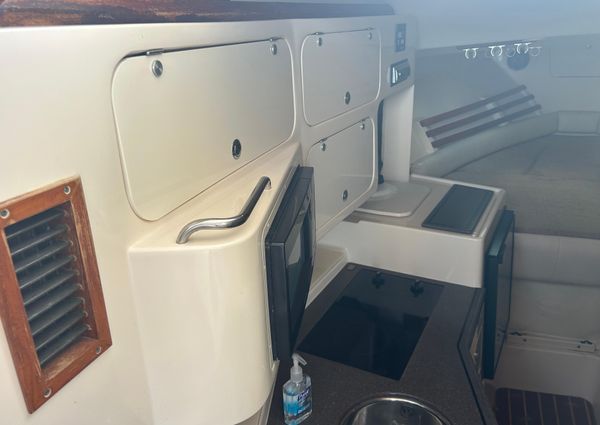 Grady-White Express 330 image