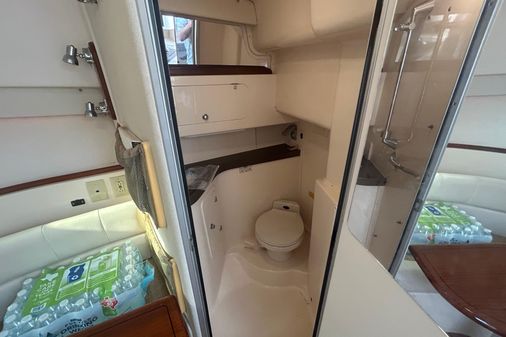 Grady-White Express 330 image