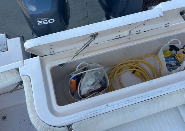 Grady-White Express 330 image