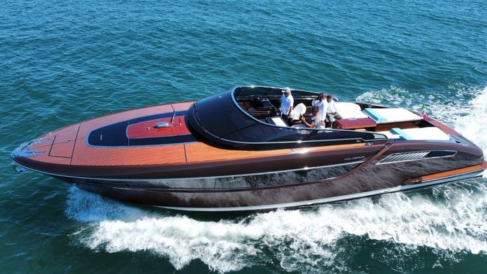 Riva 48 Dolceriva - main image