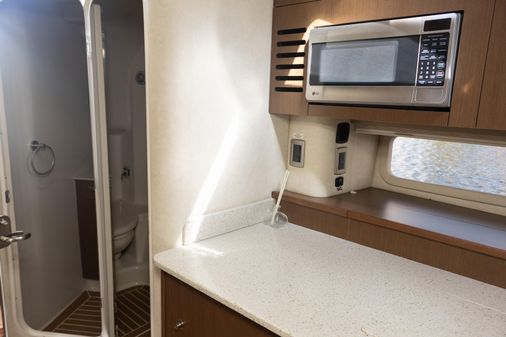 Sea Ray 370 Sundancer image