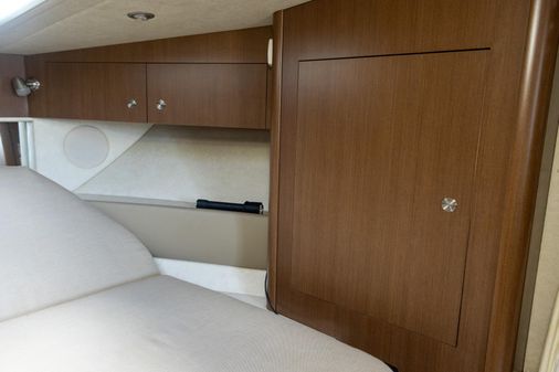 Sea Ray 370 Sundancer image