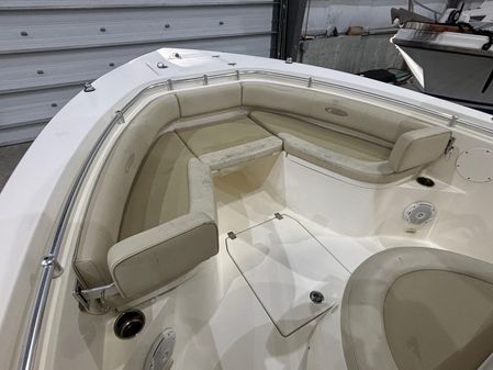 Cobia 237-CENTER-CONSOLE image