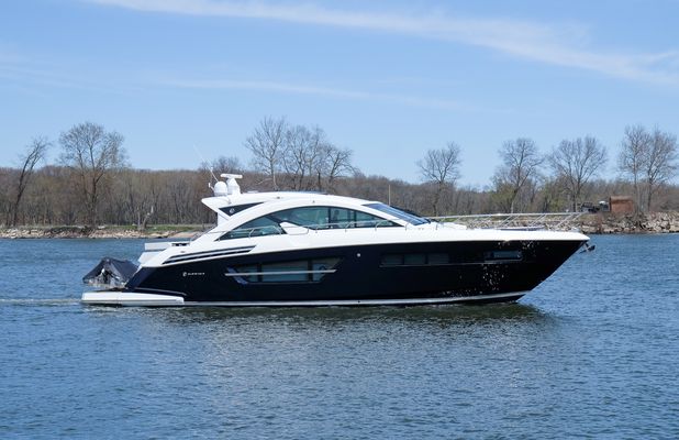 Cruisers Yachts 60 Cantius - main image