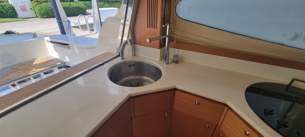 Ferretti Yachts 470 image