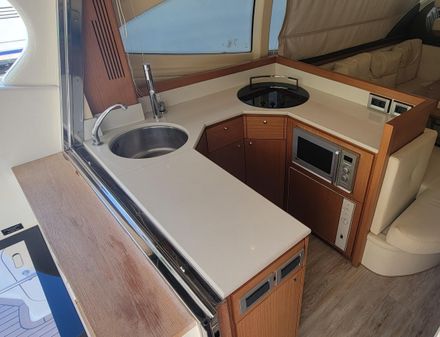 Ferretti Yachts 470 image