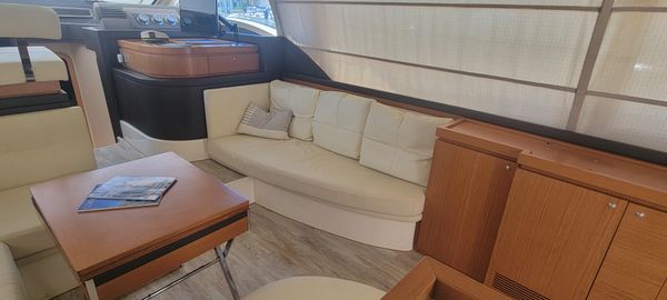 Ferretti Yachts 470 image