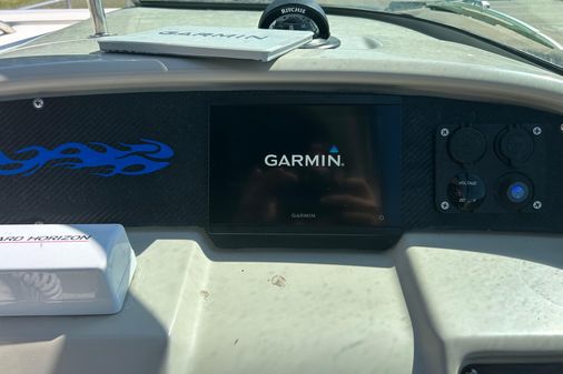 Chaparral 275 SSi image