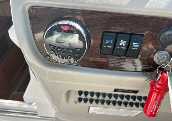 Chaparral 275 SSi image