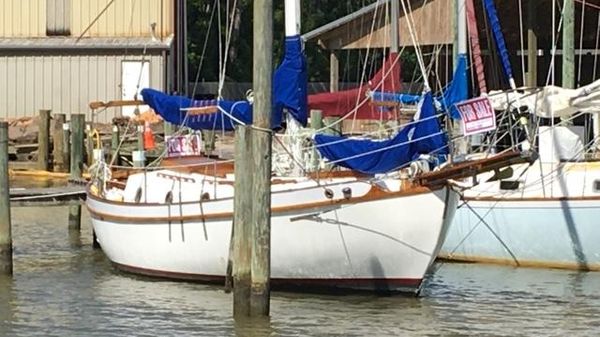 Westsail 32