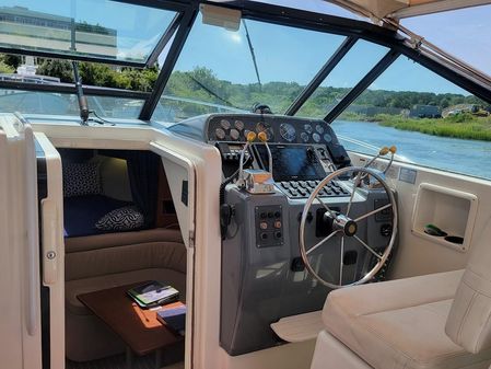 Tiara-yachts 31-OPEN-CUMMINS-DIESEL image