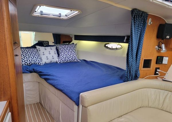 Tiara-yachts 31-OPEN-CUMMINS-DIESEL image