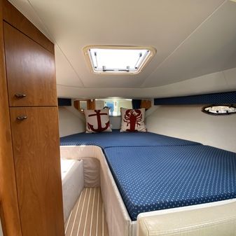 Tiara-yachts 31-OPEN-CUMMINS-DIESEL image