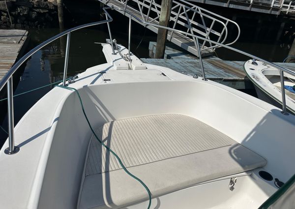 Boston-whaler 230-OUTRAGE image