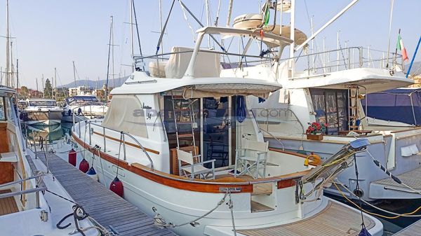 Sciallino 34 fly