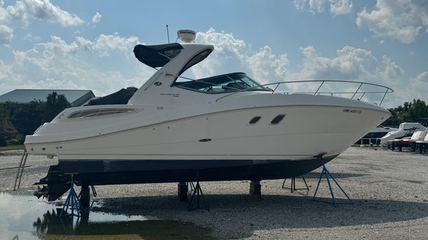 Sea Ray 330 Sundancer 