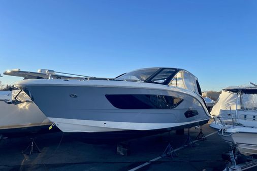 Sea Ray 370 Sundancer image