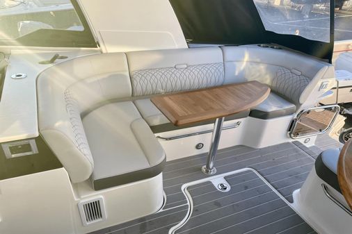 Sea Ray 370 Sundancer image