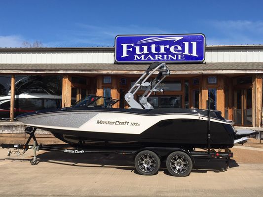 Mastercraft NXT22 - main image