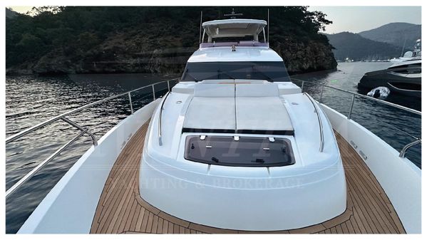 Princess Flybridge 72 Motor Yacht image