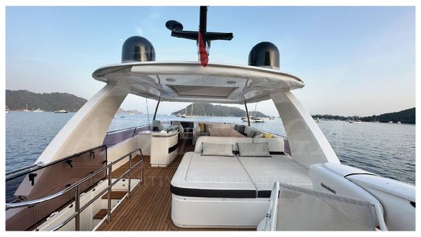 Princess Flybridge 72 Motor Yacht image