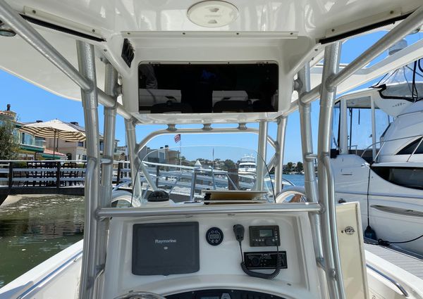 Boston Whaler 320 Outrage image