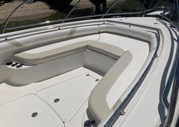 Boston Whaler 320 Outrage image