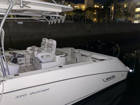 Boston Whaler 320 Outrage image