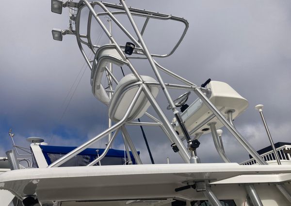 Boston Whaler 320 Outrage image