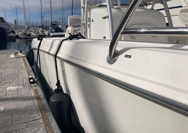 Boston Whaler 320 Outrage image