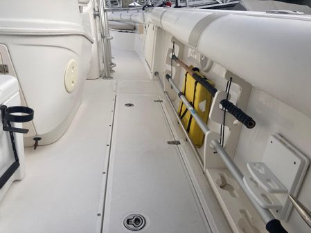 Boston Whaler 320 Outrage image