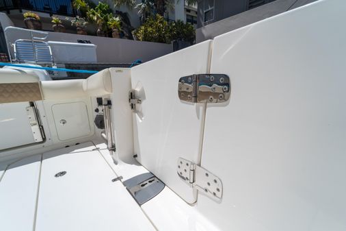 Boston Whaler 420 Outrage image