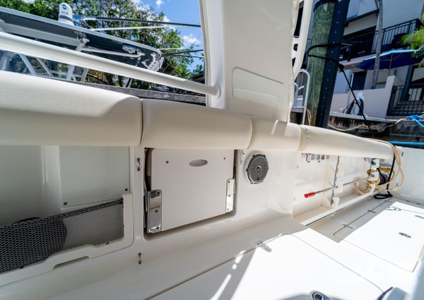 Boston Whaler 420 Outrage image