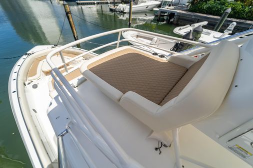 Boston Whaler 420 Outrage image