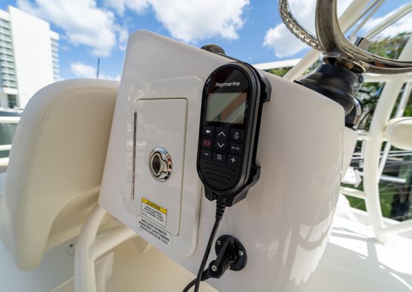 Boston Whaler 420 Outrage image