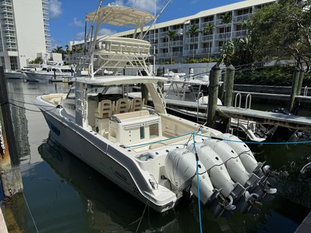 Boston Whaler 420 Outrage image