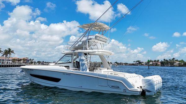 Boston Whaler 420 Outrage image