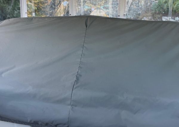Tiara Sport 34 LS image