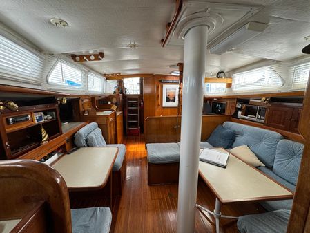 Challenger AFT-COCKPIT image