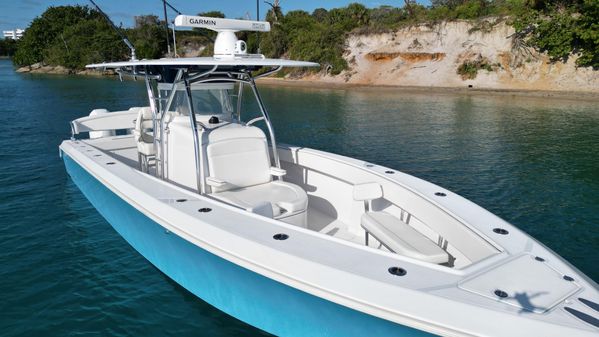 Bahama 35 Open image