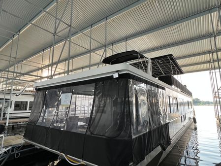 Starlite 16x68 Houseboat image