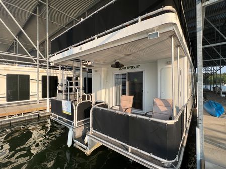 Starlite 16x68 Houseboat image