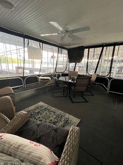 Starlite 16x68 Houseboat image