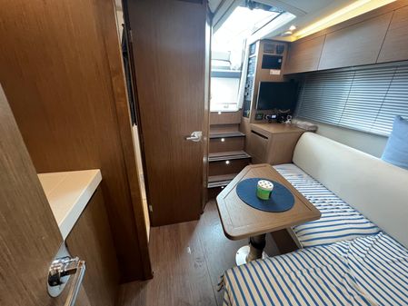 Beneteau Gran Turismo GT36 Outboard image