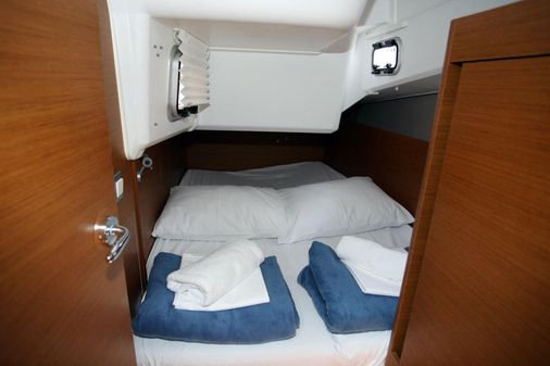 Jeanneau Sun Odyssey 410 image