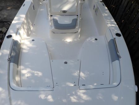 Robalo 206 Cayman image