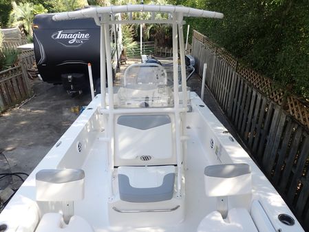 Robalo 206 Cayman image