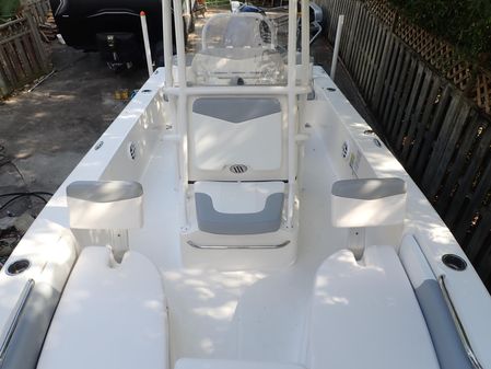 Robalo 206 Cayman image